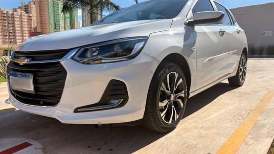 CHEVROLET ONIX 1.0 TURBO FLEX PREMIER AUTOMÁTICO